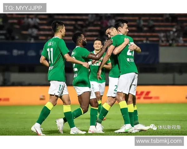 武汉篮球队以89分领跑奥运会积分榜展现强劲实力